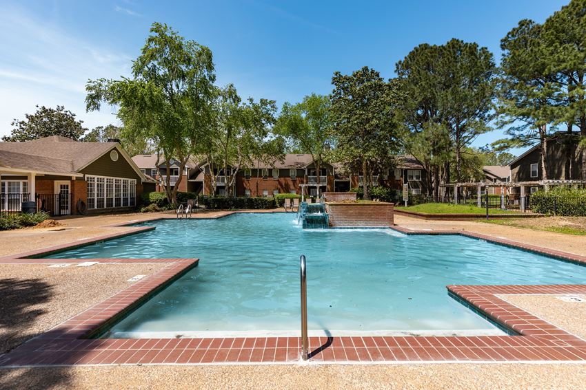 Arbor Gates Apartments, 901 Gayfer Ave, Fairhope, AL RentCafe